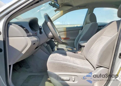 2005 Toyota Camry Le from USA, damaged, VIN 4T1BE32K35U527178